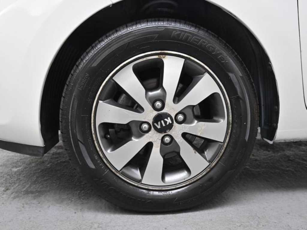 KIA Morning 2013 Blanco - Importación desde Corea - HF Imports Iquique - Foto 19