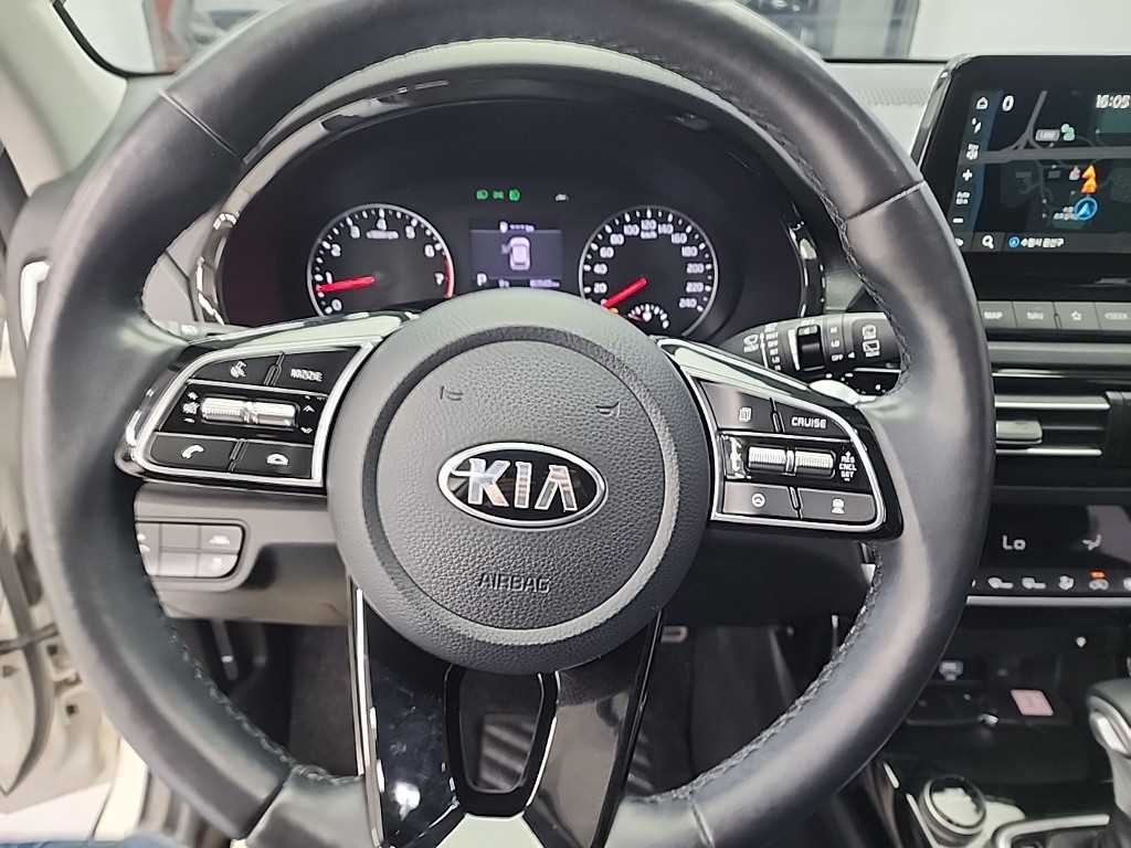 KIA Seltos - Vista 9