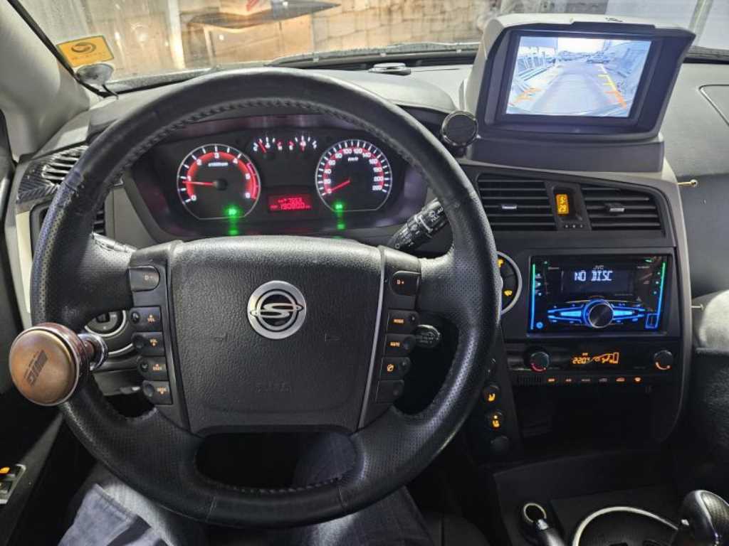 Ssangyong Korando 2012 Negro - Importación desde Corea - HF Imports Iquique - Foto 13