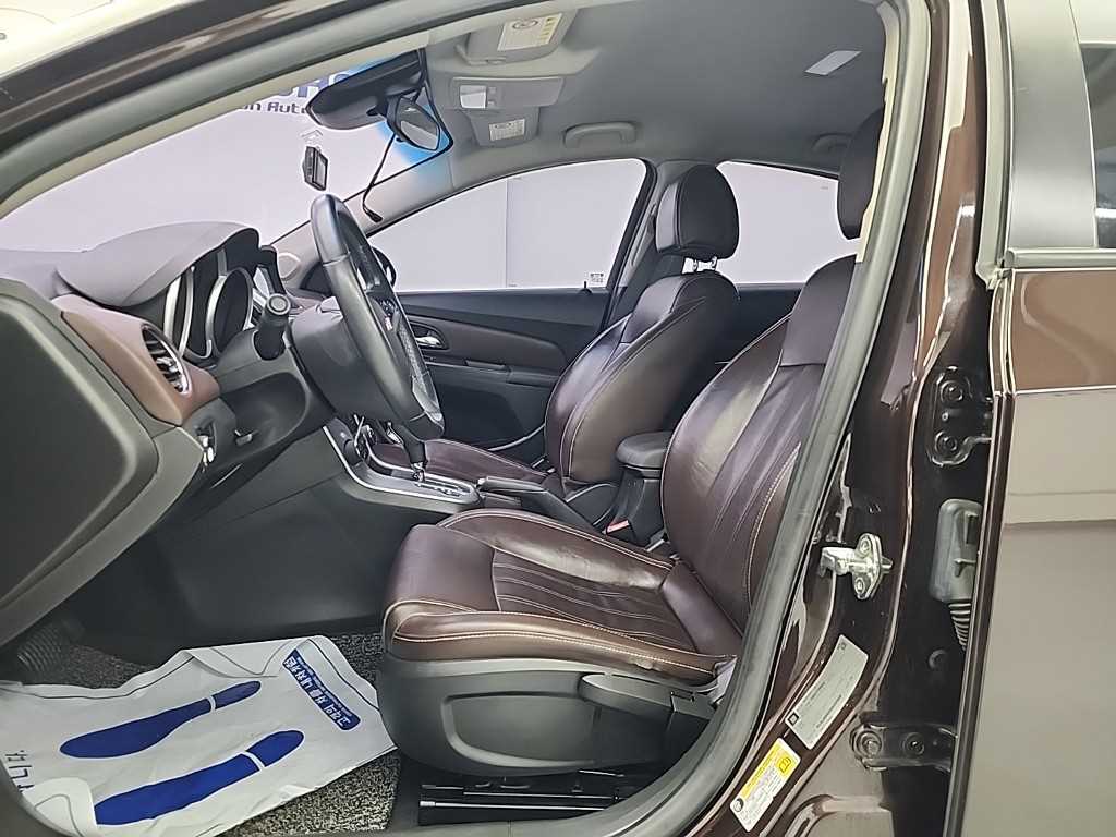 Chevrolet Cruise - Vista 11