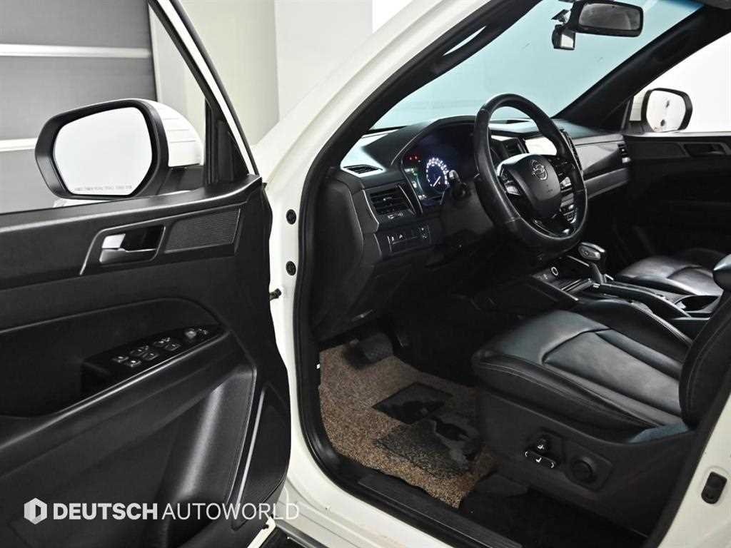 Ssangyong Rexton - Vista 10