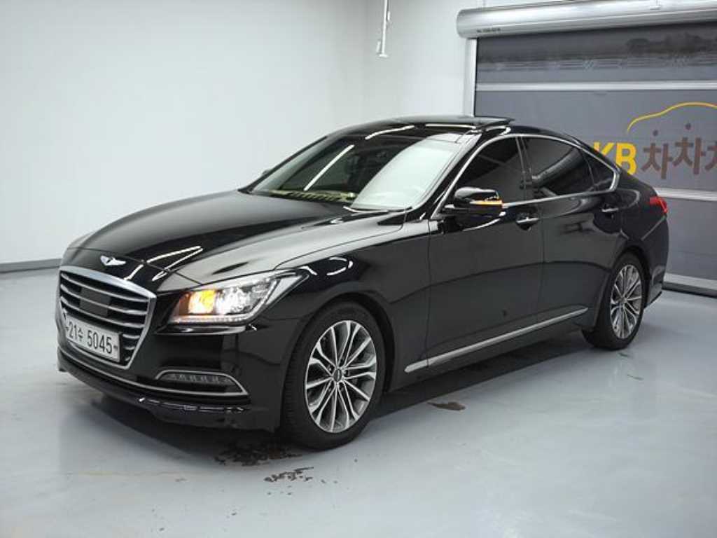 HYUNDAI Genesis - Vista 3