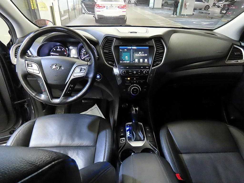 HYUNDAI Santa Fe - Vista 10