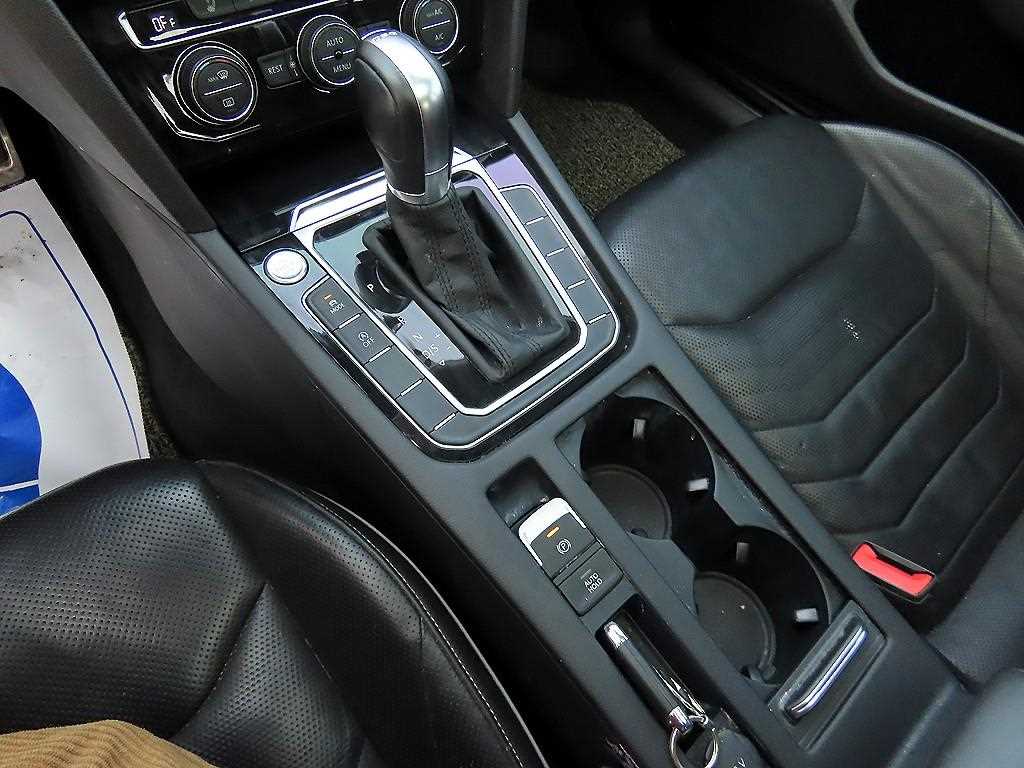 Volkswagen Arteon - Vista 10