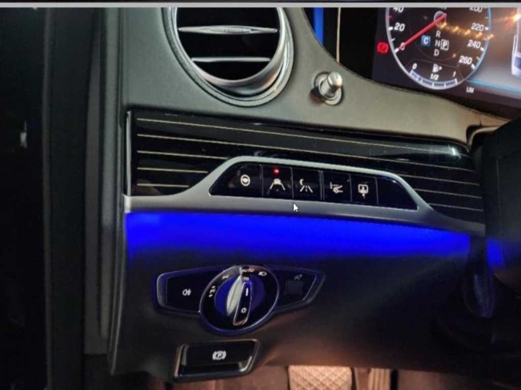 Mercedes Benz S Class - Vista 12