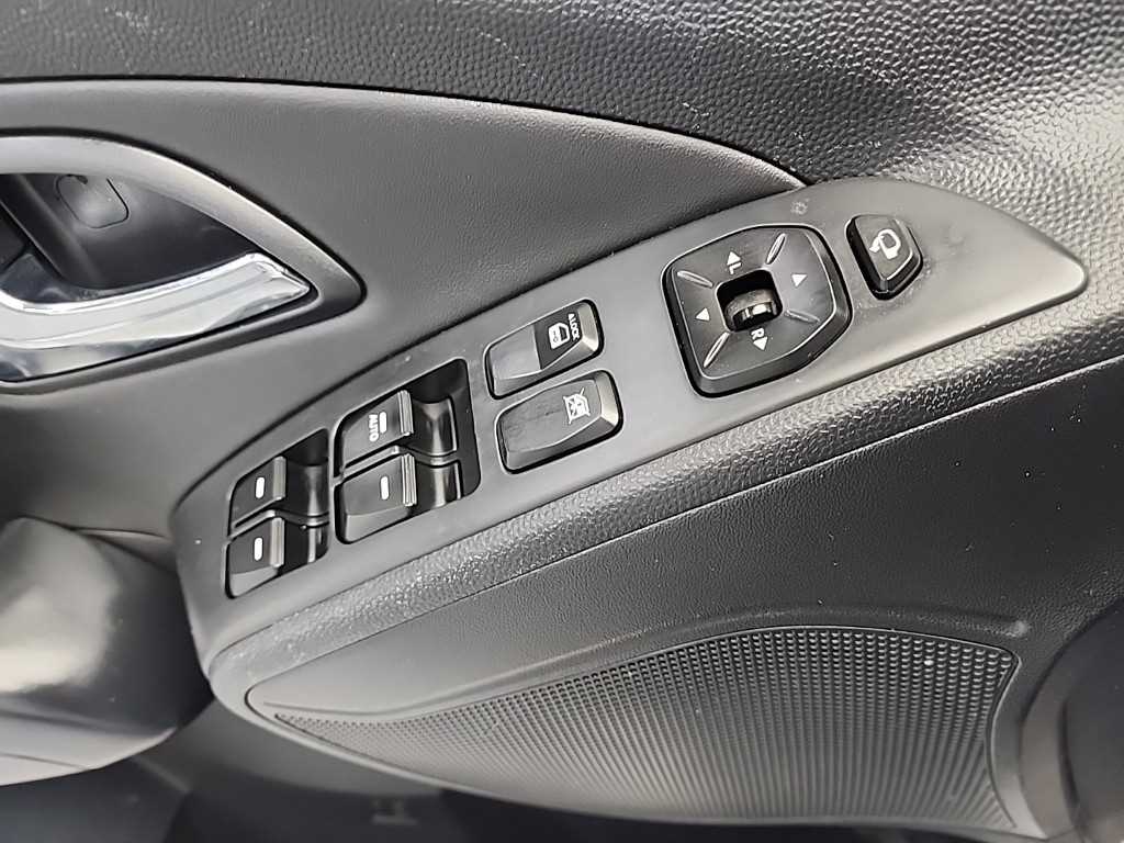 HYUNDAI Tucson 2013 Blanco - Importación desde Corea - HF Imports Iquique - Foto 16