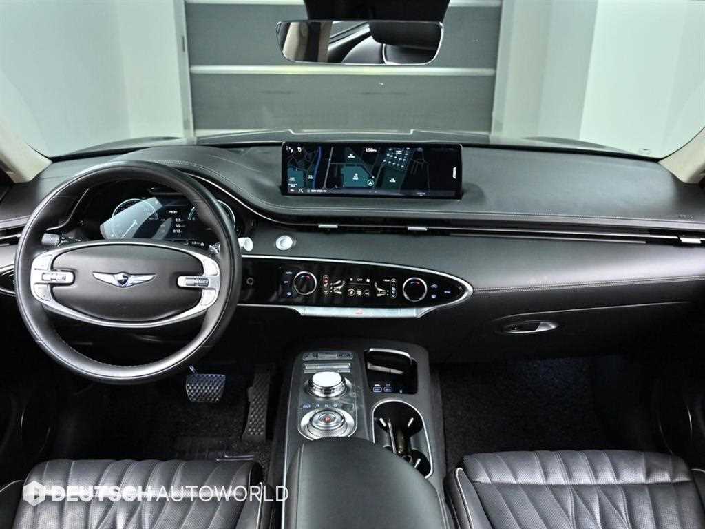 Genesis GV70 - Vista 10