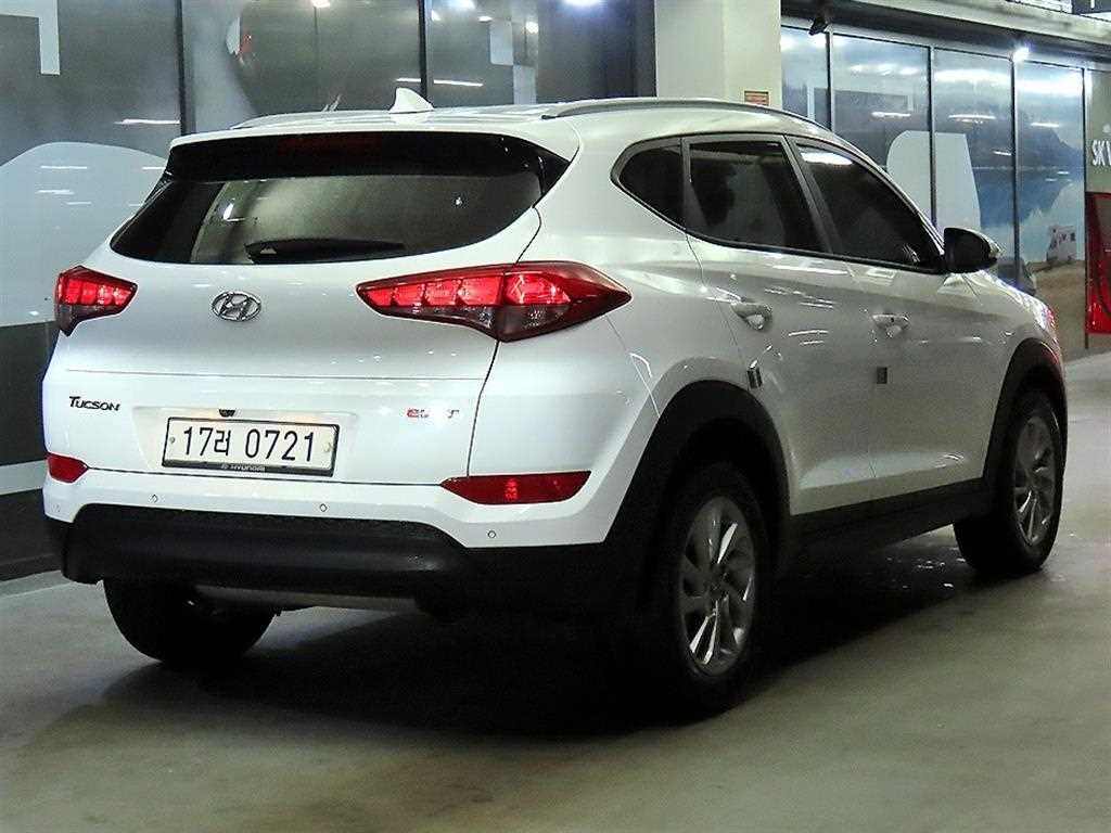 HYUNDAI Tucson - Vista 4