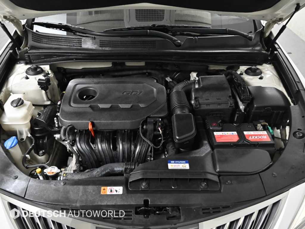 HYUNDAI Grandeur - Vista 6