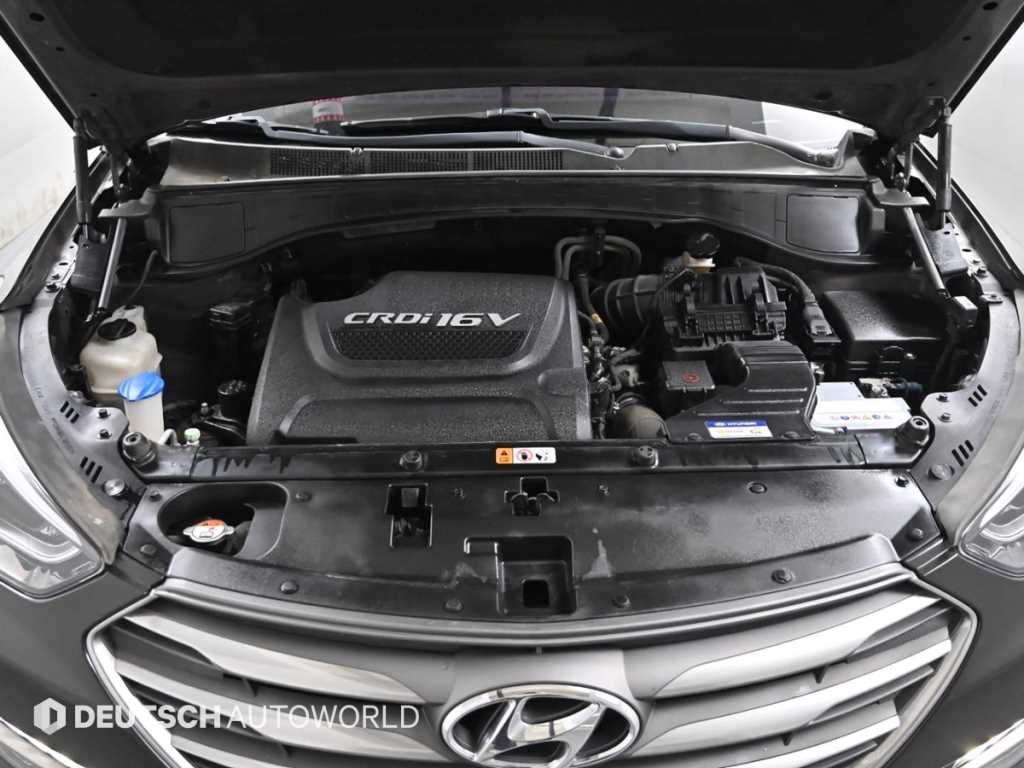 HYUNDAI Santa Fe - Vista 6