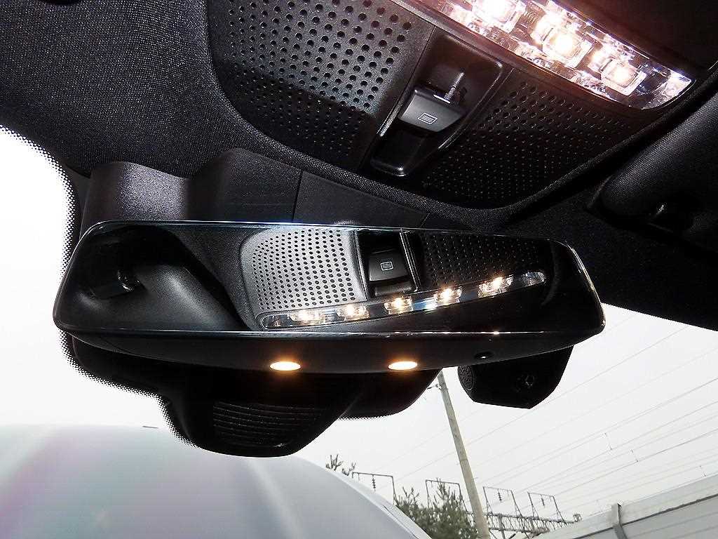 Mercedes Benz E class 2022 Azul - Importación desde Corea - HF Imports Iquique - Foto 14