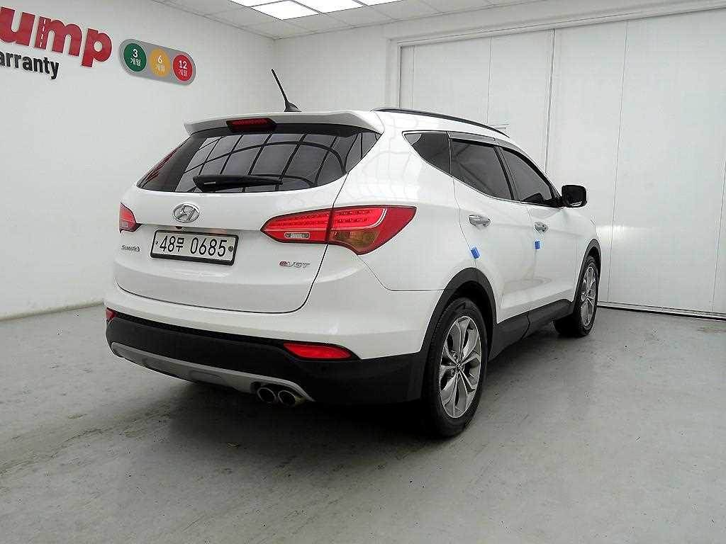 HYUNDAI Santa Fe - Vista 4