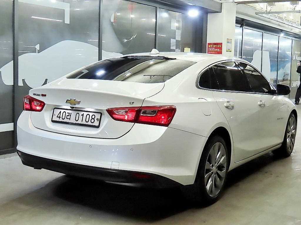 Chevrolet Malibu - Vista 4