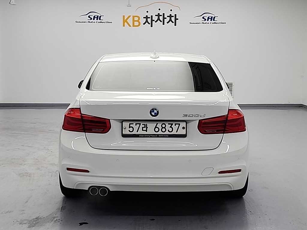 BMW 3 series - Vista 4