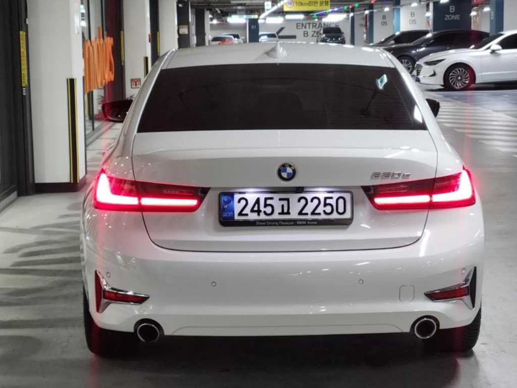 BMW 3 series - Vista 4