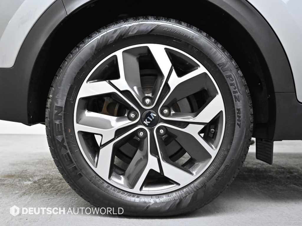 KIA Sportage - Vista 5