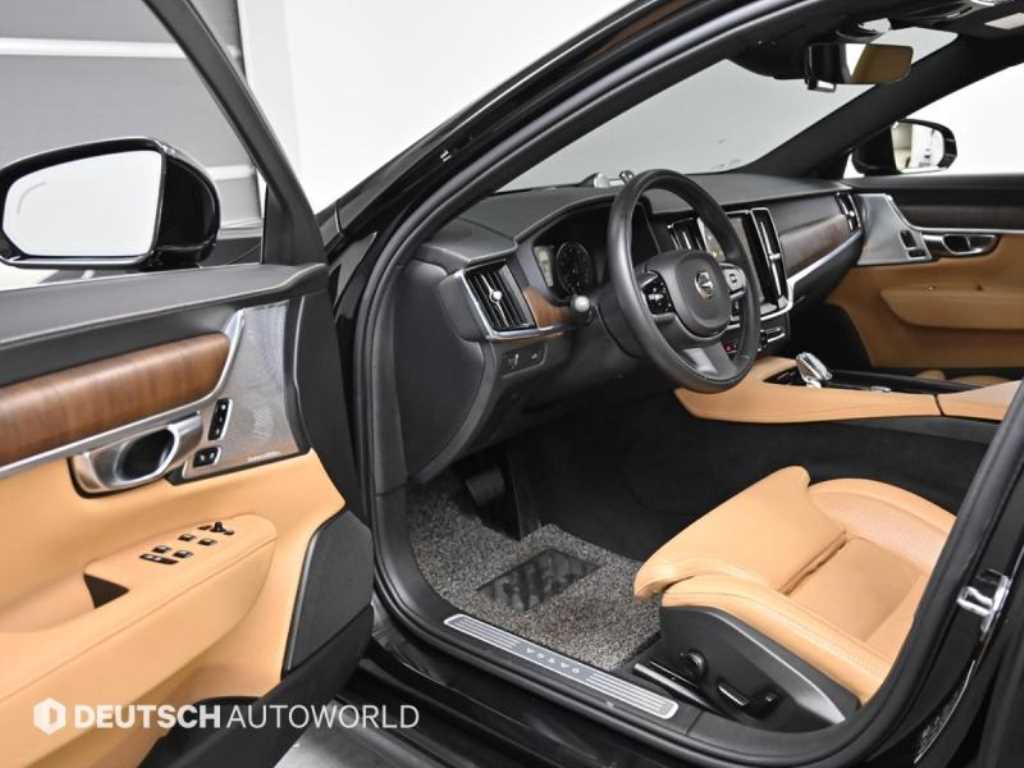 Volvo S90 - Vista 11