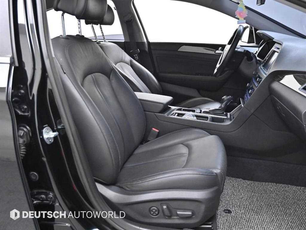 HYUNDAI Sonata - Vista 10