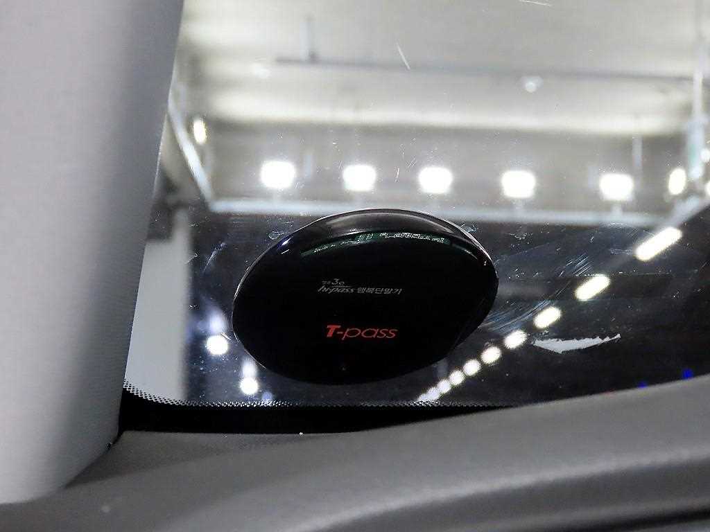 HYUNDAI Avante 2017 Blanco - Importación desde Corea - HF Imports Iquique - Foto 18