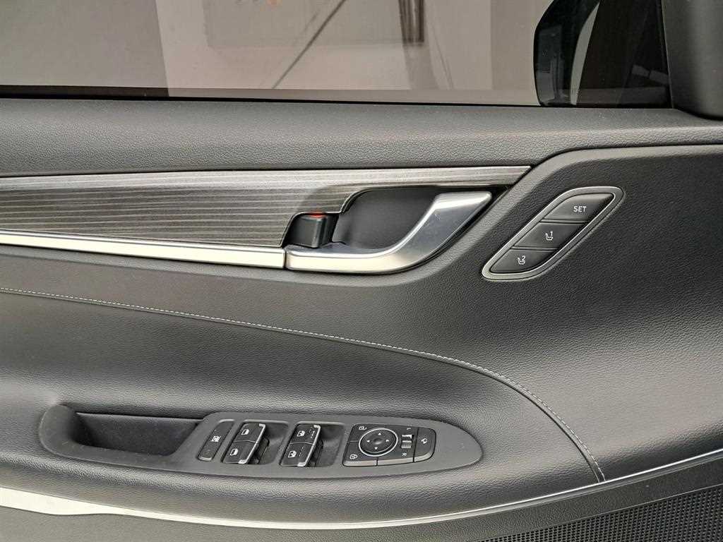 HYUNDAI Grandeur 2017 Negro - Importación desde Corea - HF Imports Iquique - Foto 13