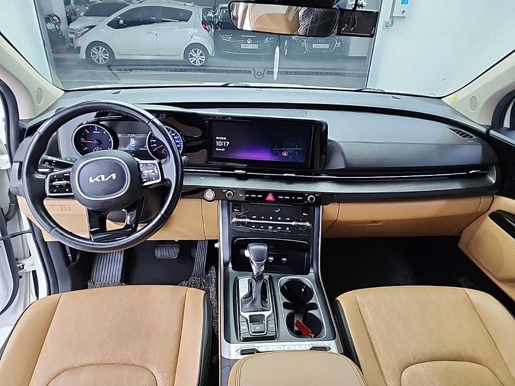 KIA Carnival - Vista 7