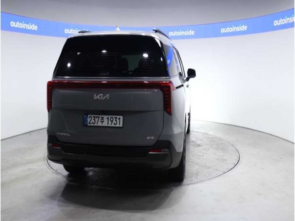 KIA Carnival - Vista 4