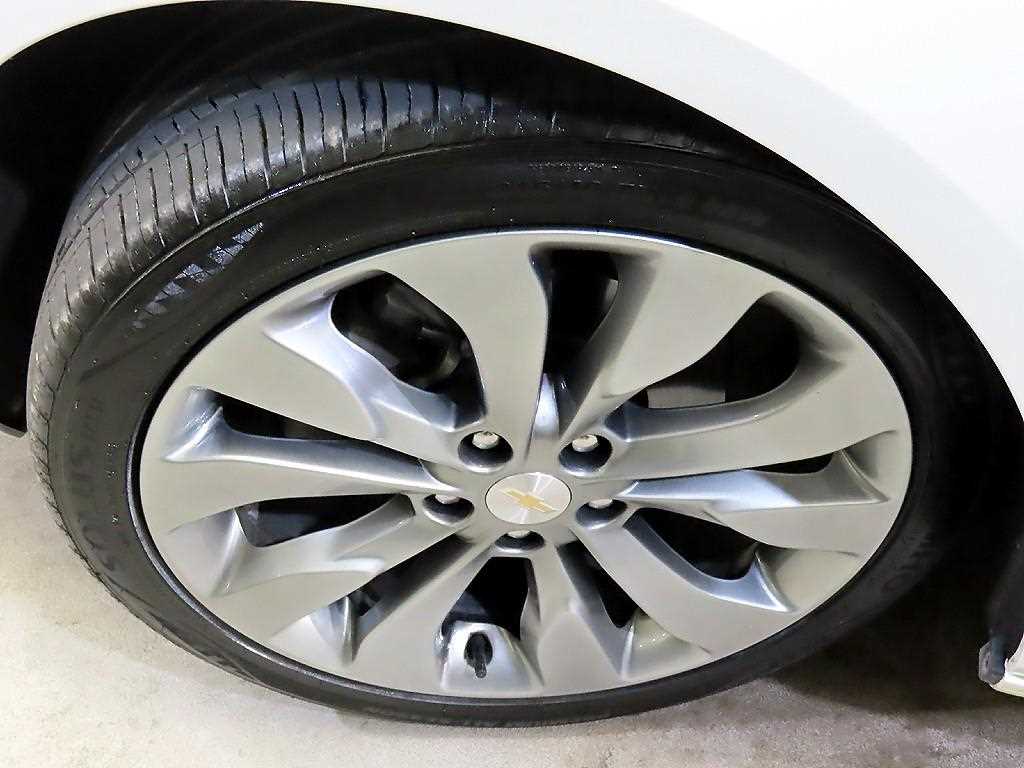 Chevrolet Malibu 2017 Blanco - Importación desde Corea - HF Imports Iquique - Foto 19