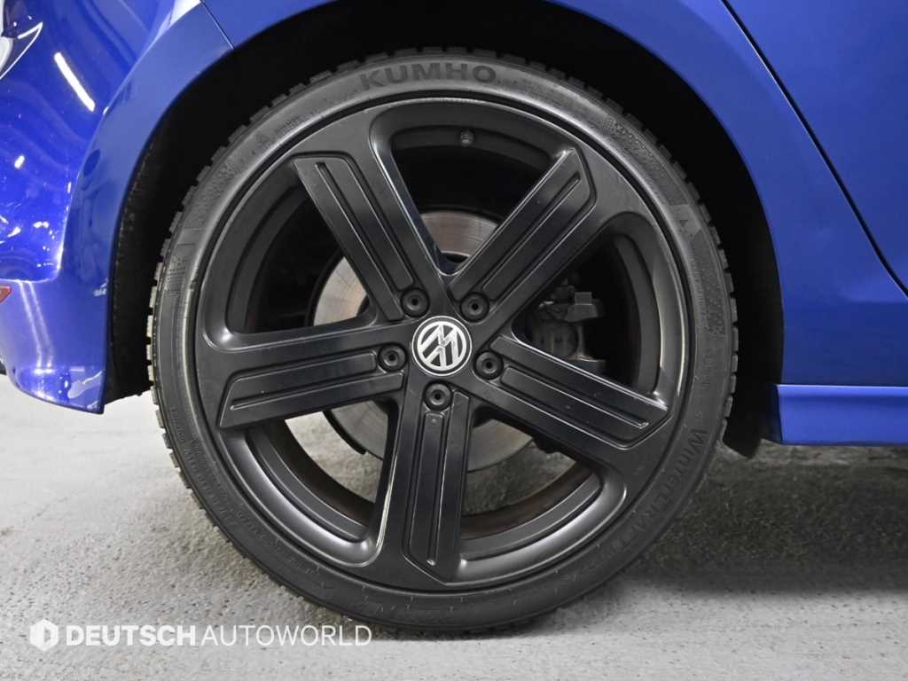 Volkswagen Golf - Vista 5