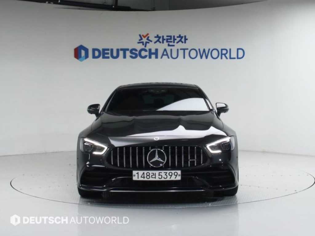 Mercedes Benz AMG GT - Vista 3