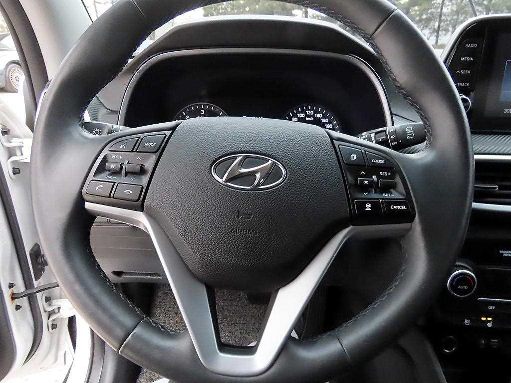 HYUNDAI Tucson - Vista 8