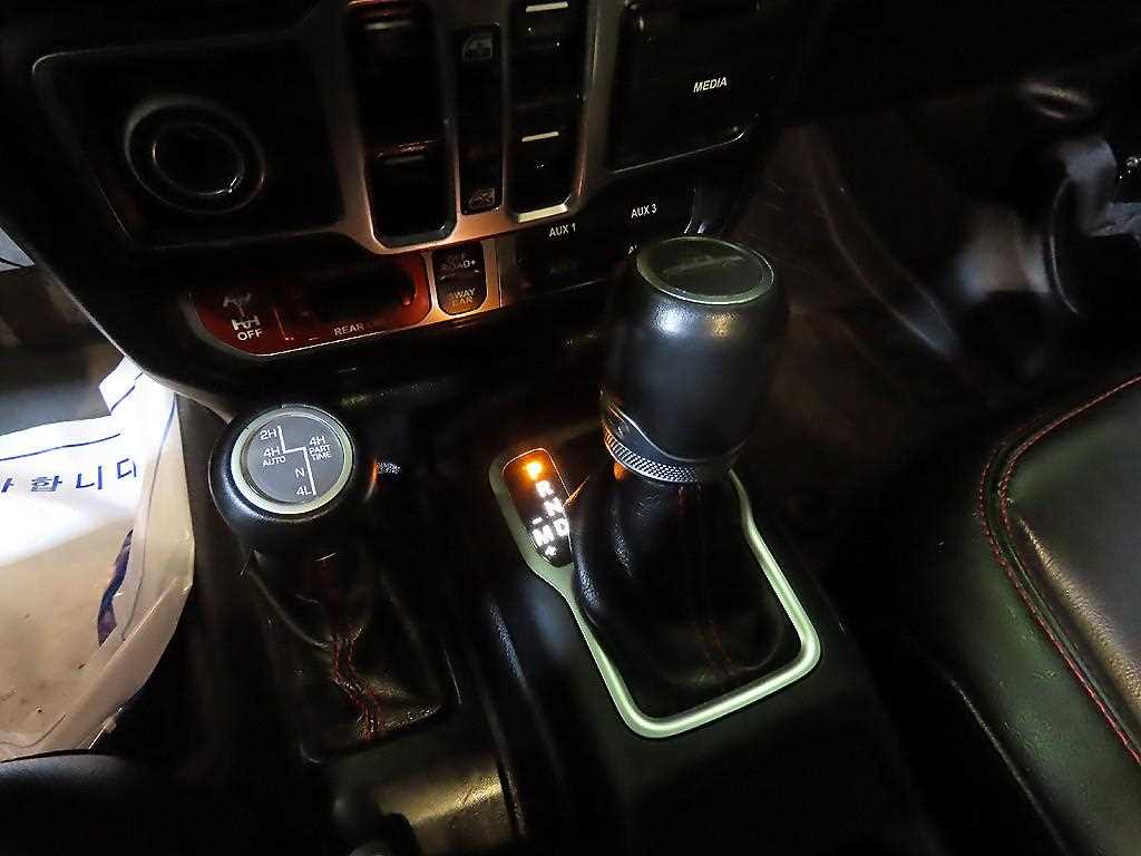 Jeep Gladiator - Vista 12