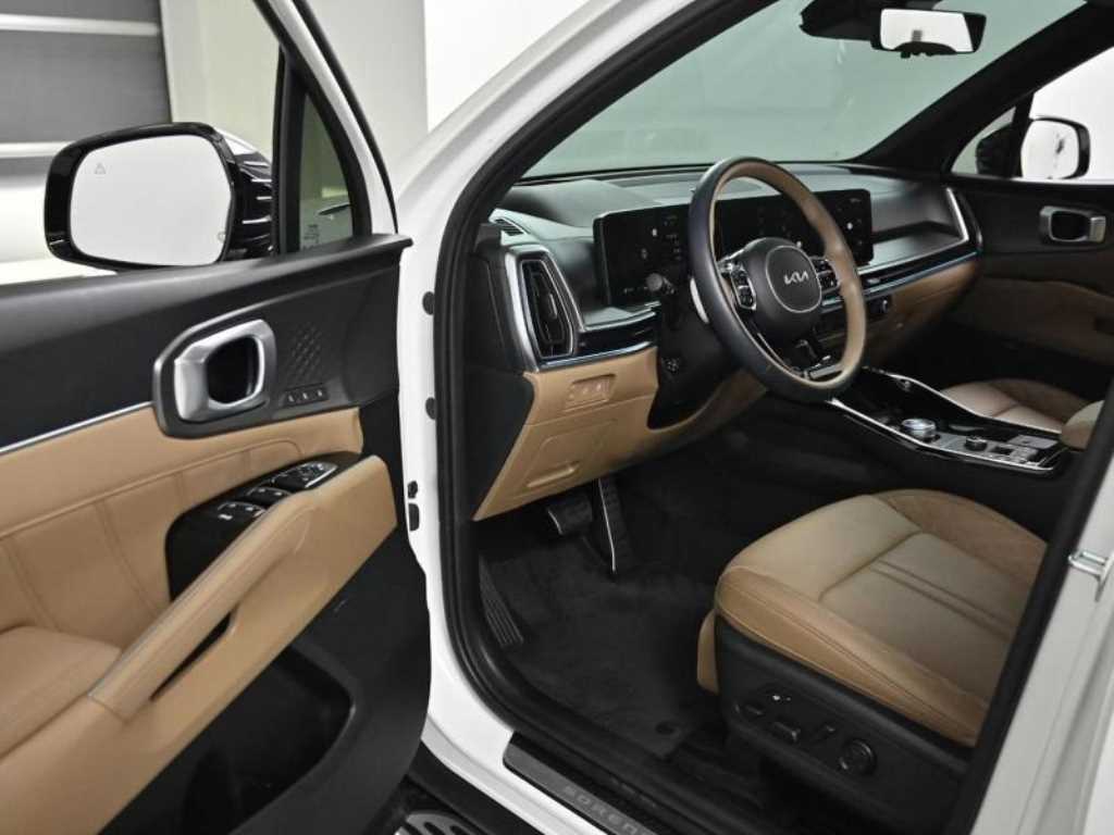 KIA Sorento - Vista 8