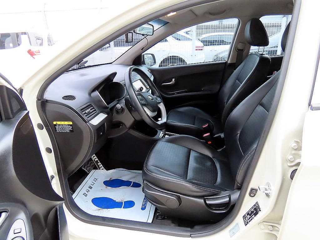 KIA Morning - Vista 5