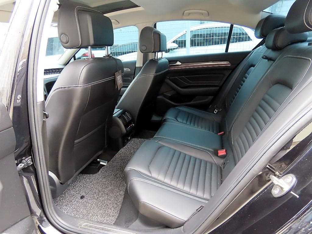 Volkswagen Passat - Vista 6