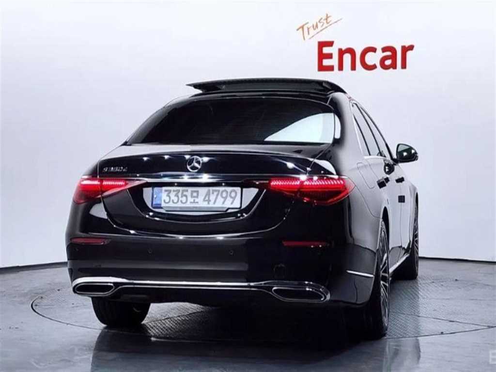 Mercedes Benz S Class - Vista 4