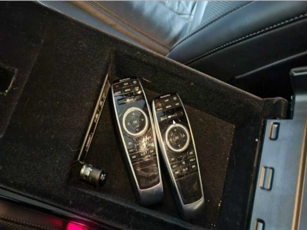 Mercedes Benz S Class - Vista 10