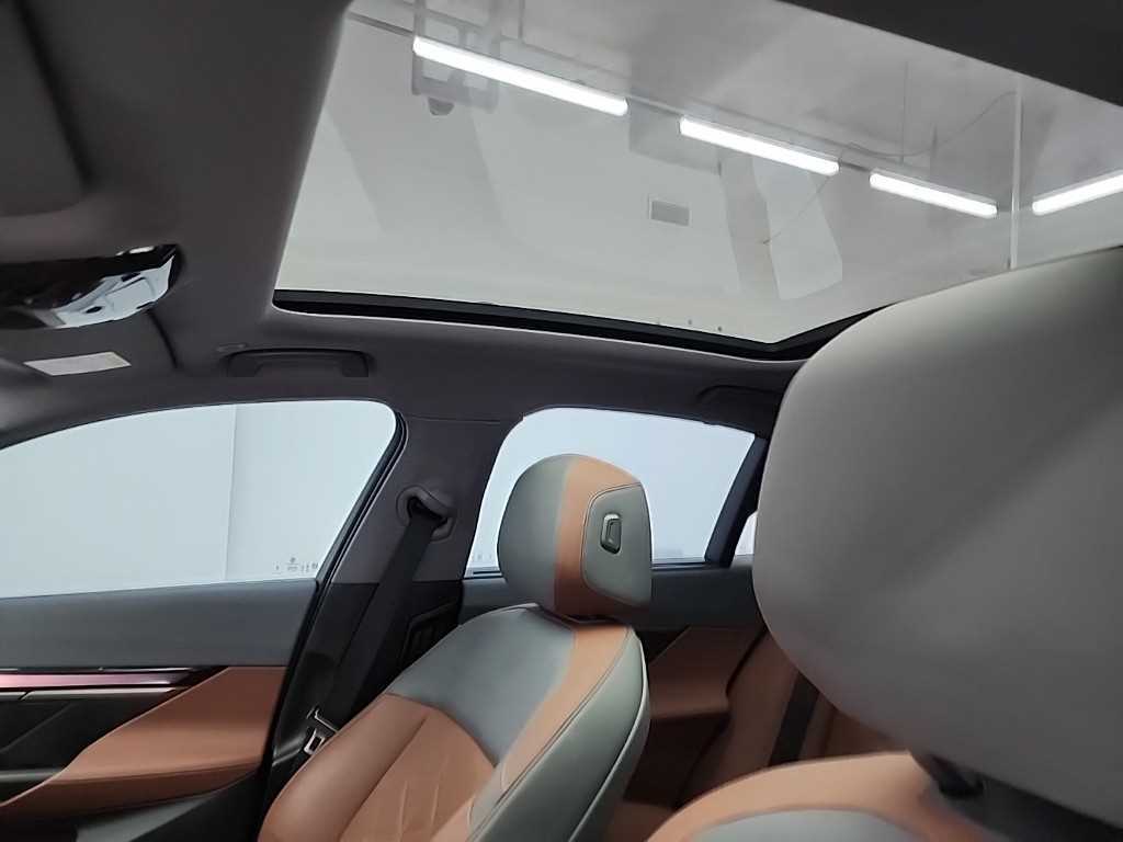 BMW 5 Series 2024 Negro - Importación desde Corea - HF Imports Iquique - Foto 14