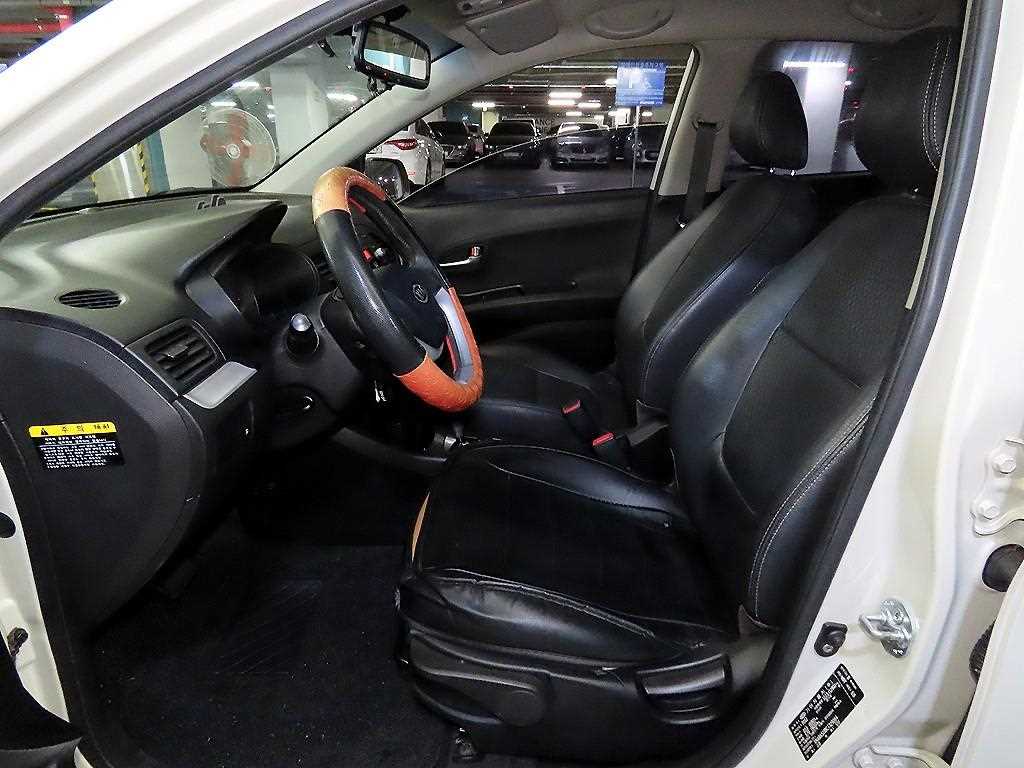 KIA Morning - Vista 6