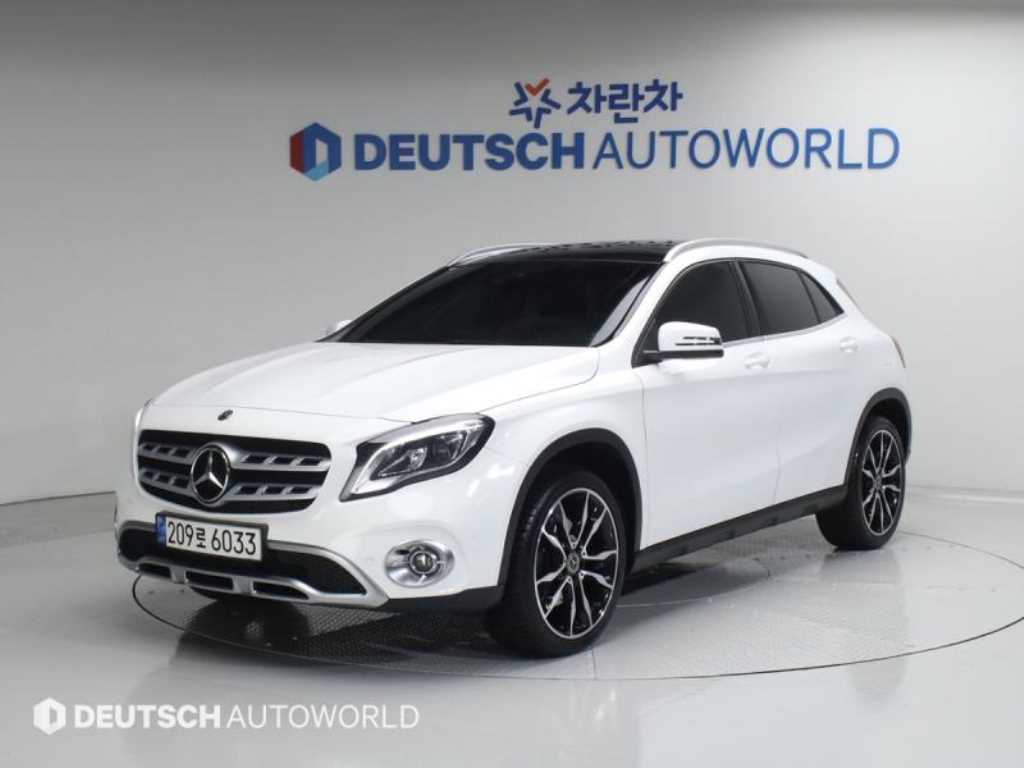 Mercedes Benz GLA Class 2019 Blanco - Importación desde Corea - HF Imports Iquique - Foto 1