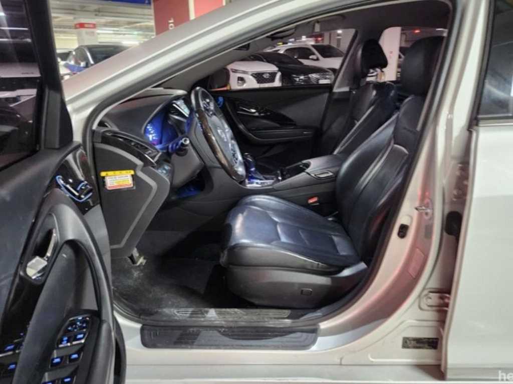 HYUNDAI Grandeur - Vista 4