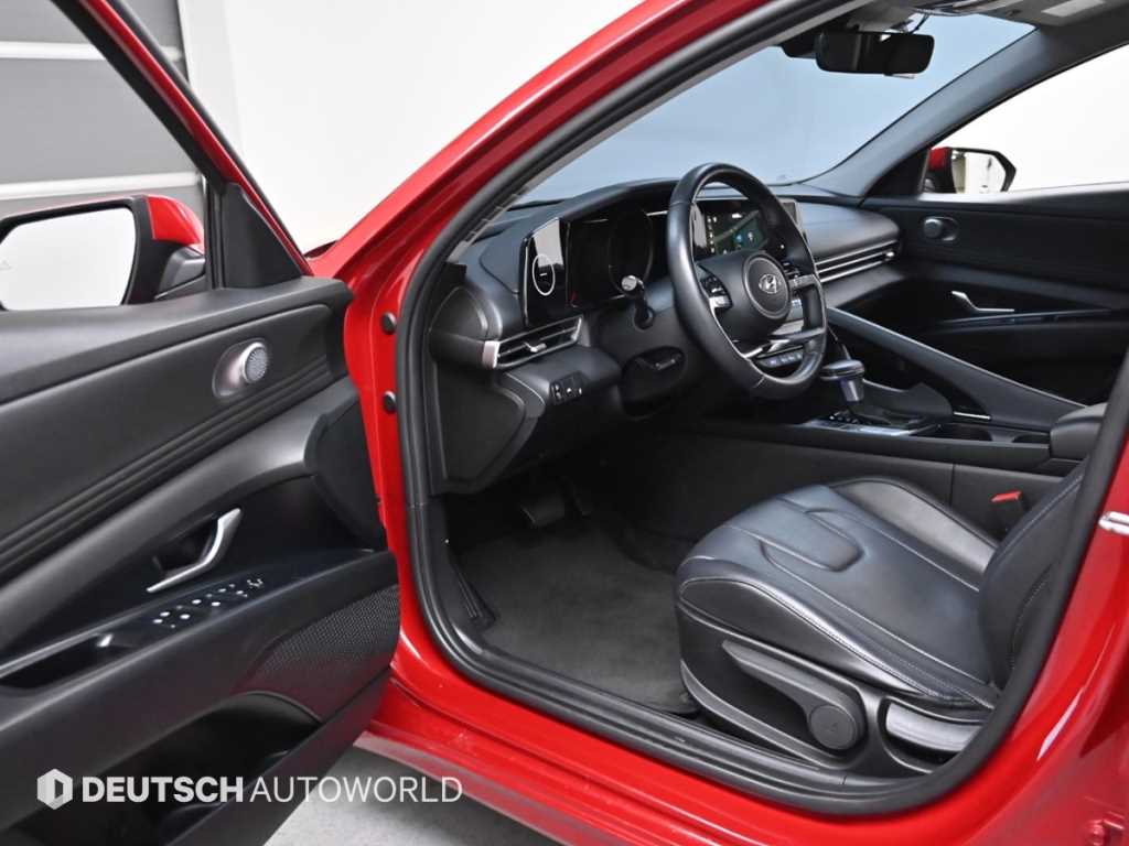 HYUNDAI Avante - Vista 11