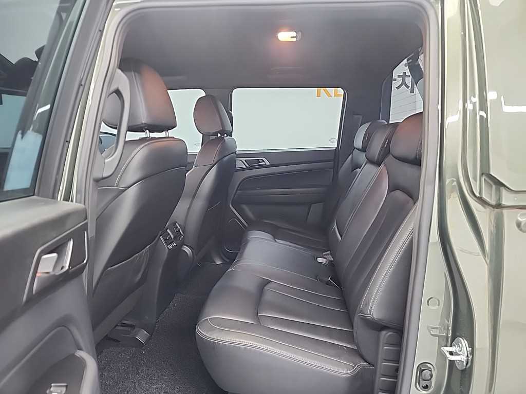 Ssangyong Rexton - Vista 12