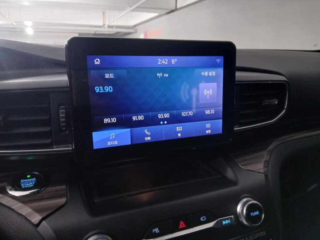 Ford Explorer - Vista 11