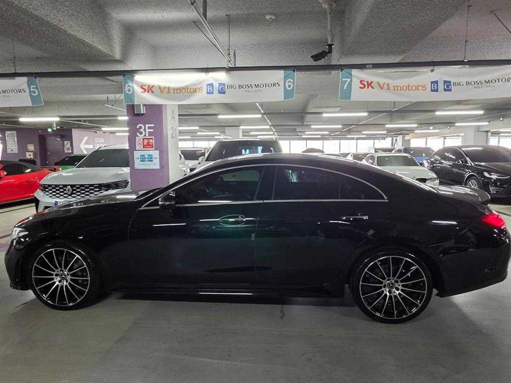 Mercedes Benz CLS Class - Vista 3
