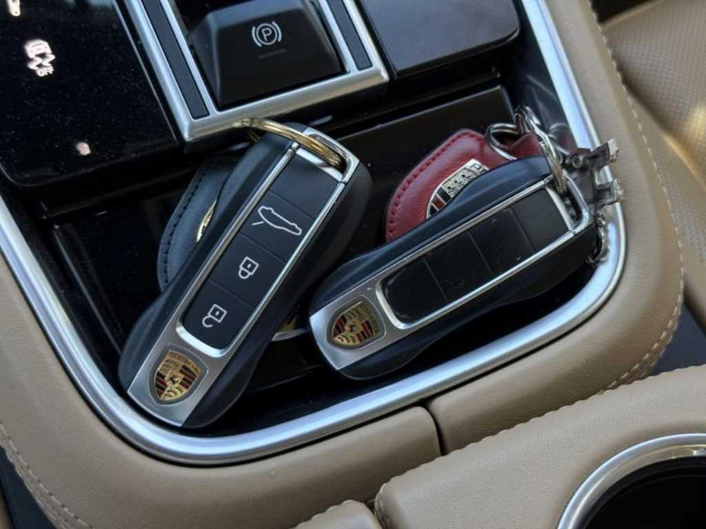 Porsche Panamera - Vista 11