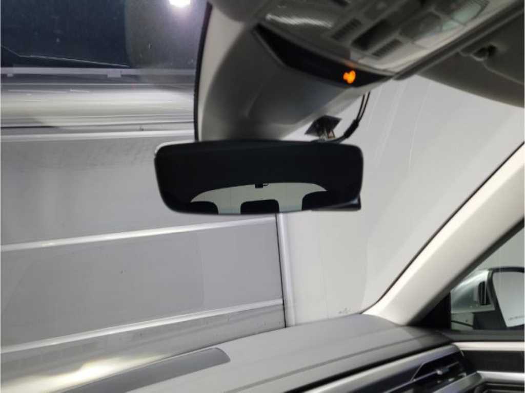 Volkswagen Arteon - Vista 12