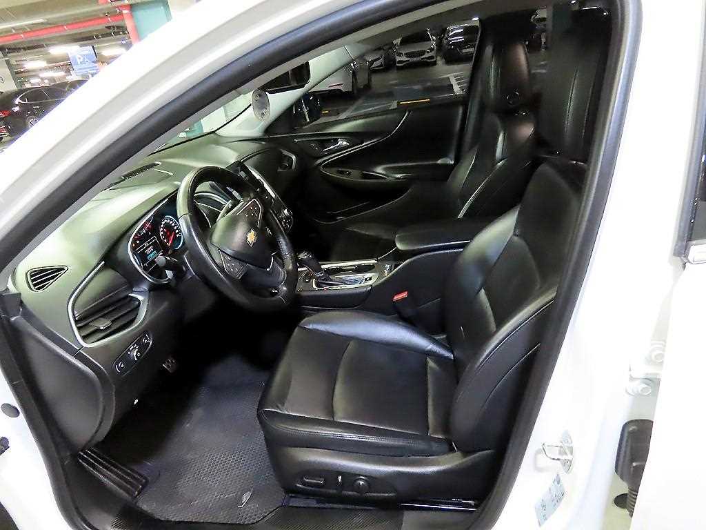 Chevrolet Malibu - Vista 6