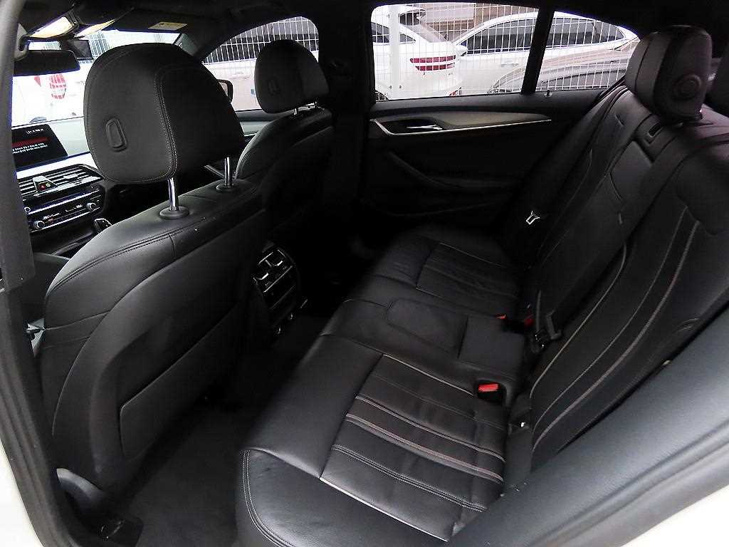 BMW 5 Series - Vista 6