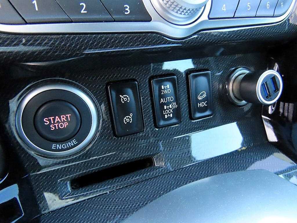 SAMSUNG QM5 - Vista 12