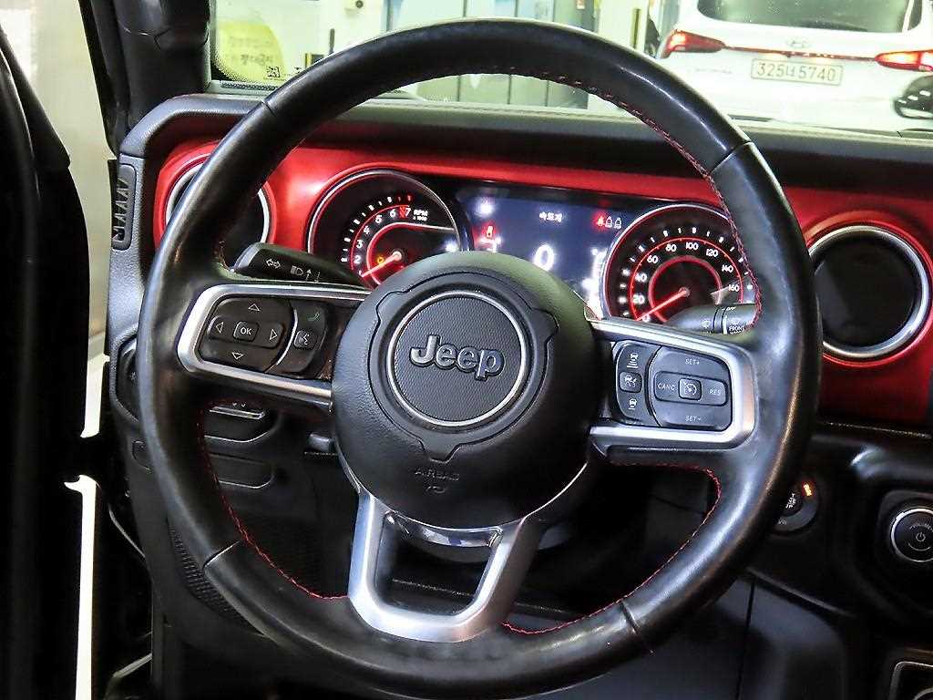 Jeep Gladiator - Vista 8